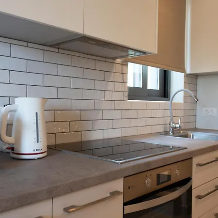 Avali Deluxe Apartman *