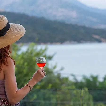 Διαμέρισμα Avali Deluxe *