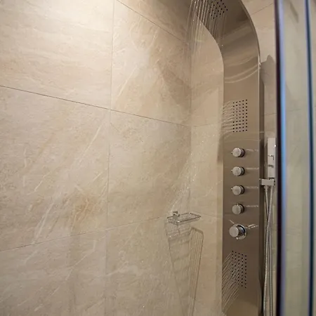 Avali Deluxe Apartman Lijá
